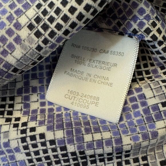 Beautiful lavender snake print silk blouse by joie in size small Business - Picture 8 of 11